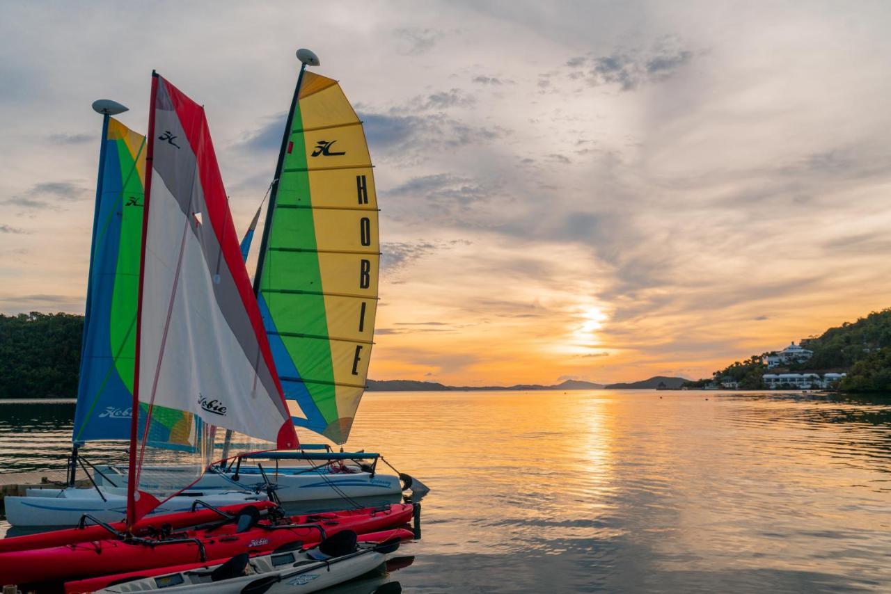 Marina del Sol Resort&Yacht Club Busuanga Buitenkant foto