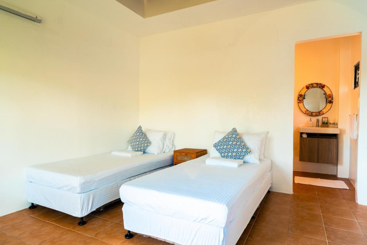 Marina del Sol Resort&Yacht Club Busuanga Kamer foto